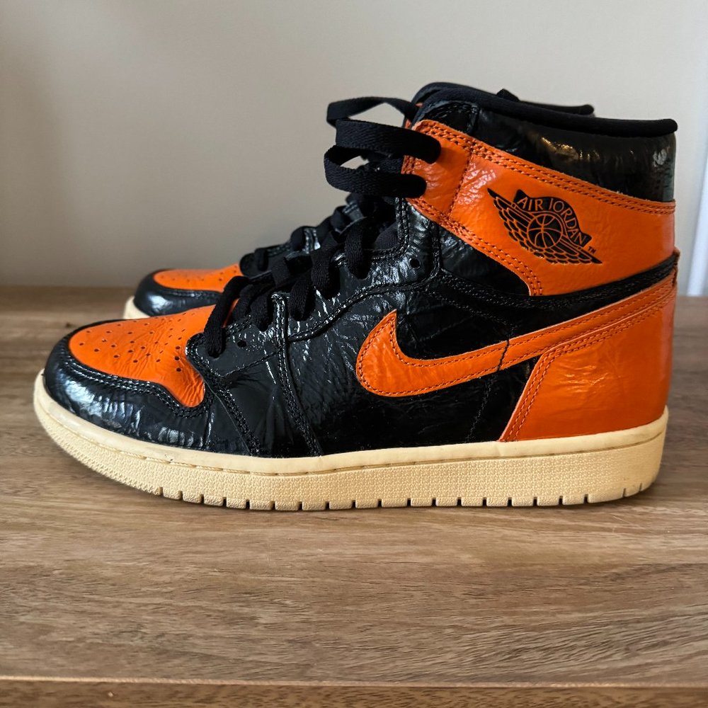 Air Jordan 1 Retro High OG Shattered Backboard
